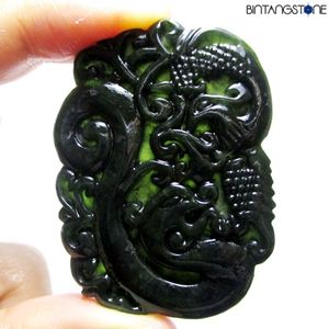 Pendant Hetian Black Jade Natural Liontin Giok China Hand Carved Pendant Dragon 822